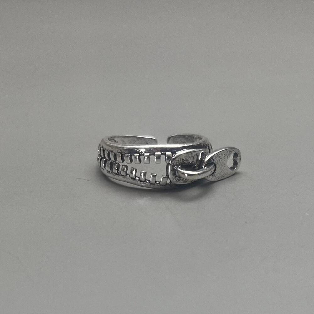Vintage silver zipper ring these